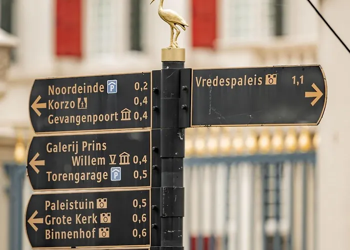 Adam & Eve Paleisstraat